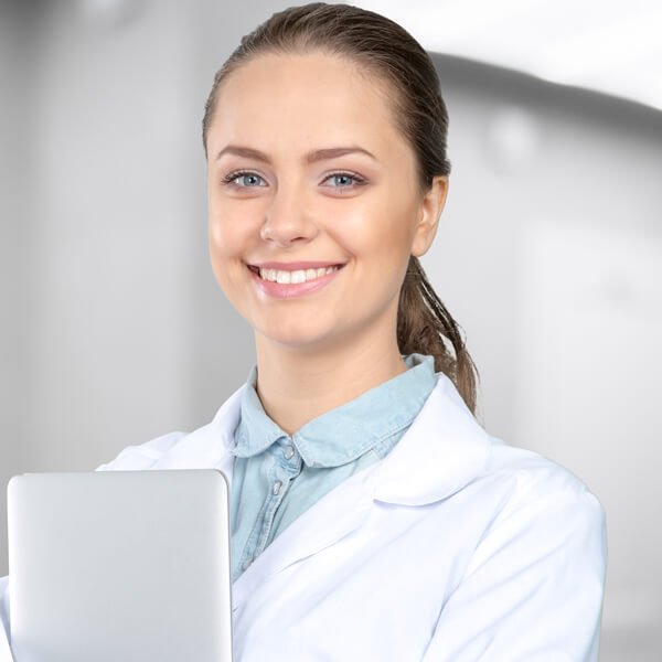 الدكتورة دعاء صادق الدباني